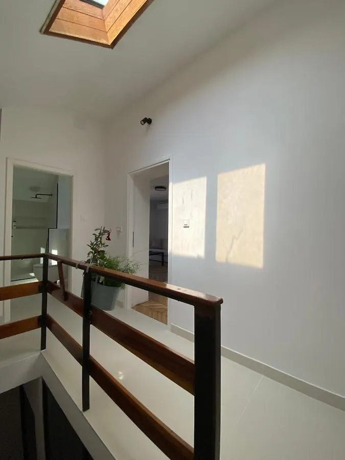 Zadar Penthouse Apartment 0*,
